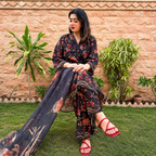 Eshal – Swiss Lawn 3 Piece Suit