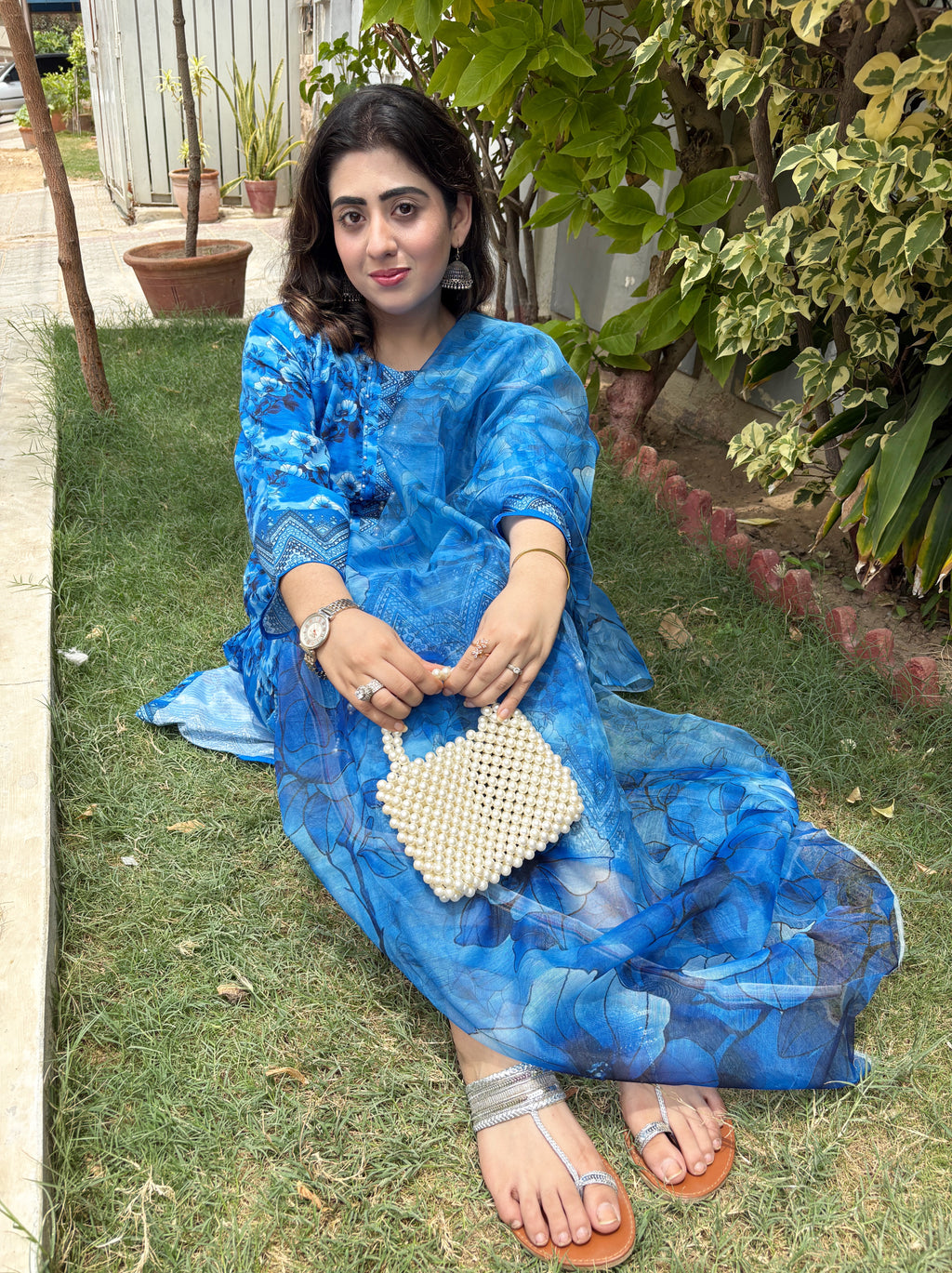 Elara – Premium Lawn 3 Piece Stitched