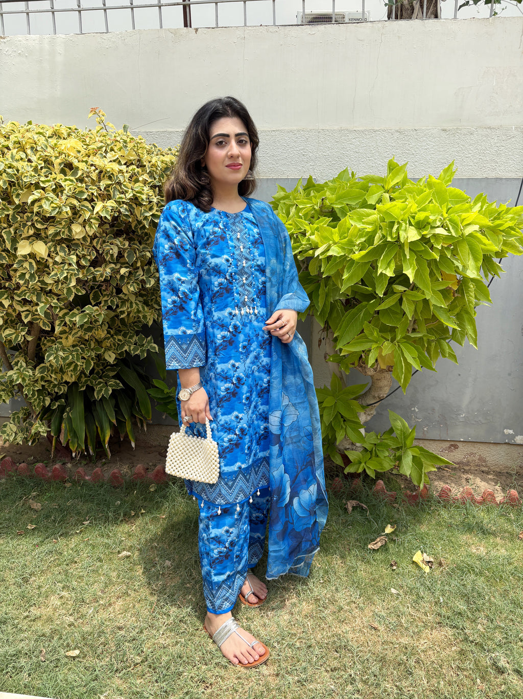 Elara – Premium Lawn 3 Piece Stitched
