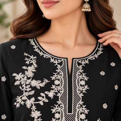 Noir Élan – Signature Embroidered Suit
