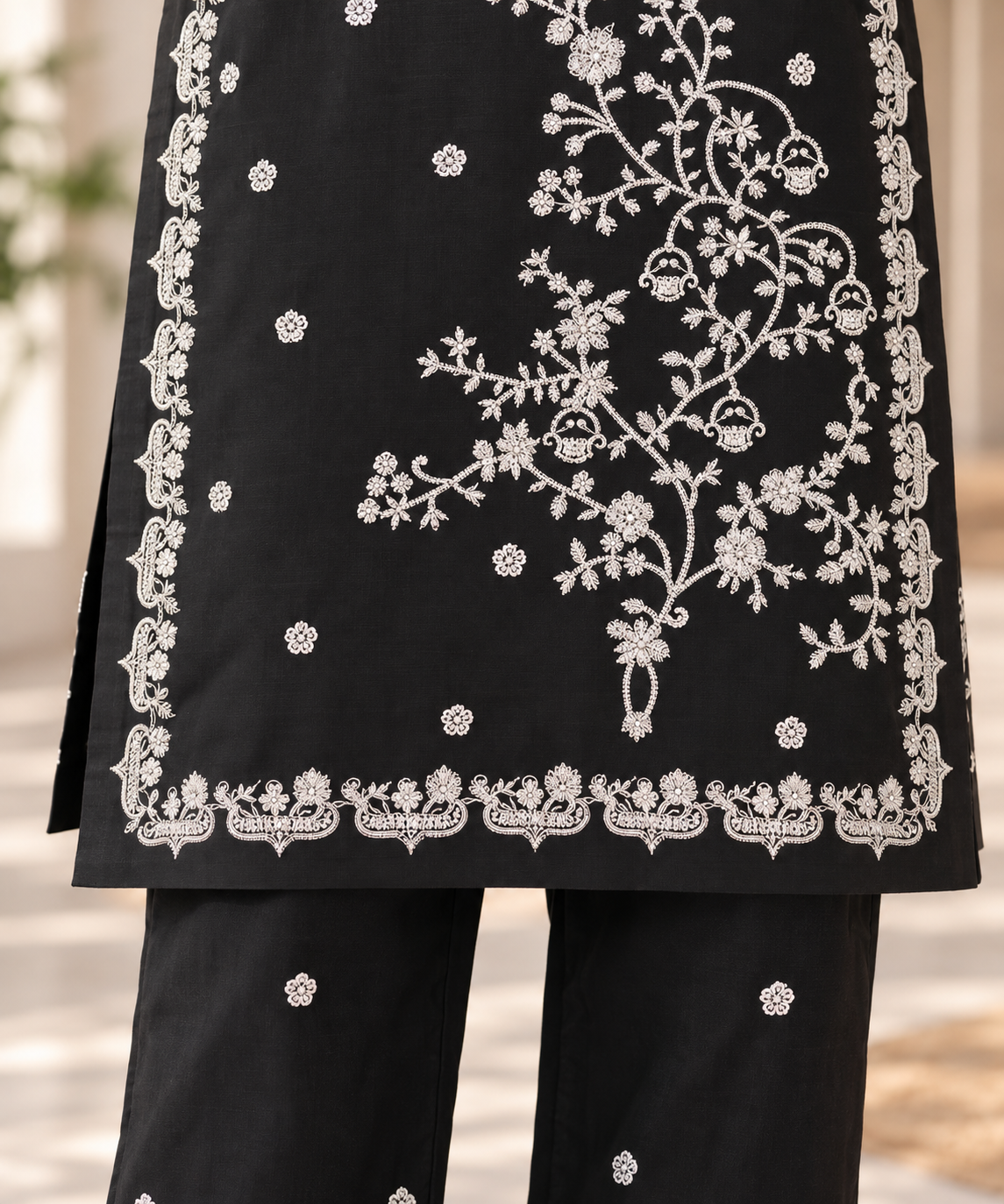Noir Élan – Signature Embroidered Suit