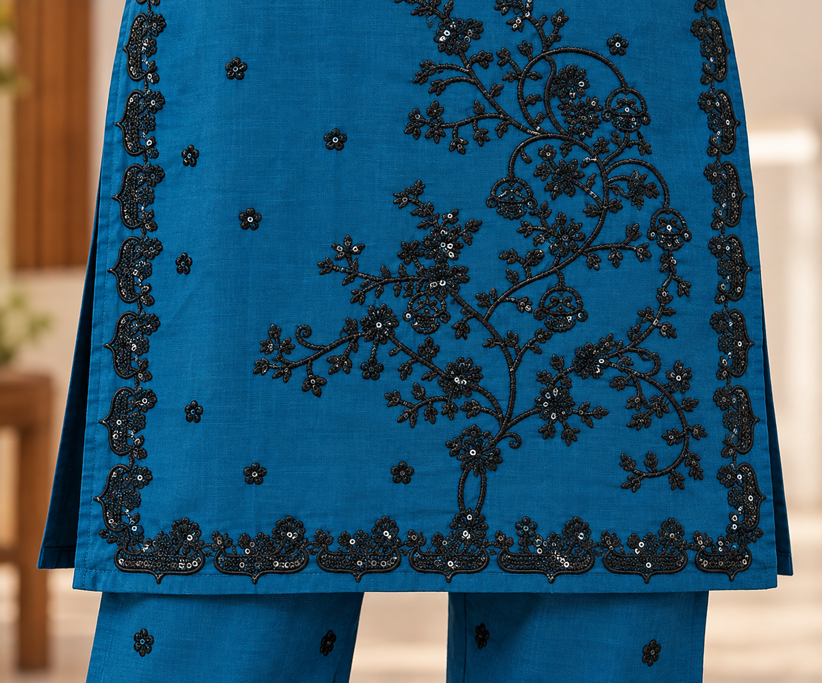 Azura Élan – Signature Embroidered Suit